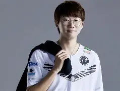 南宫28-Ning意外战胜MAD，出色防守引爆全场！再创辉煌时刻(抗战狙击手)