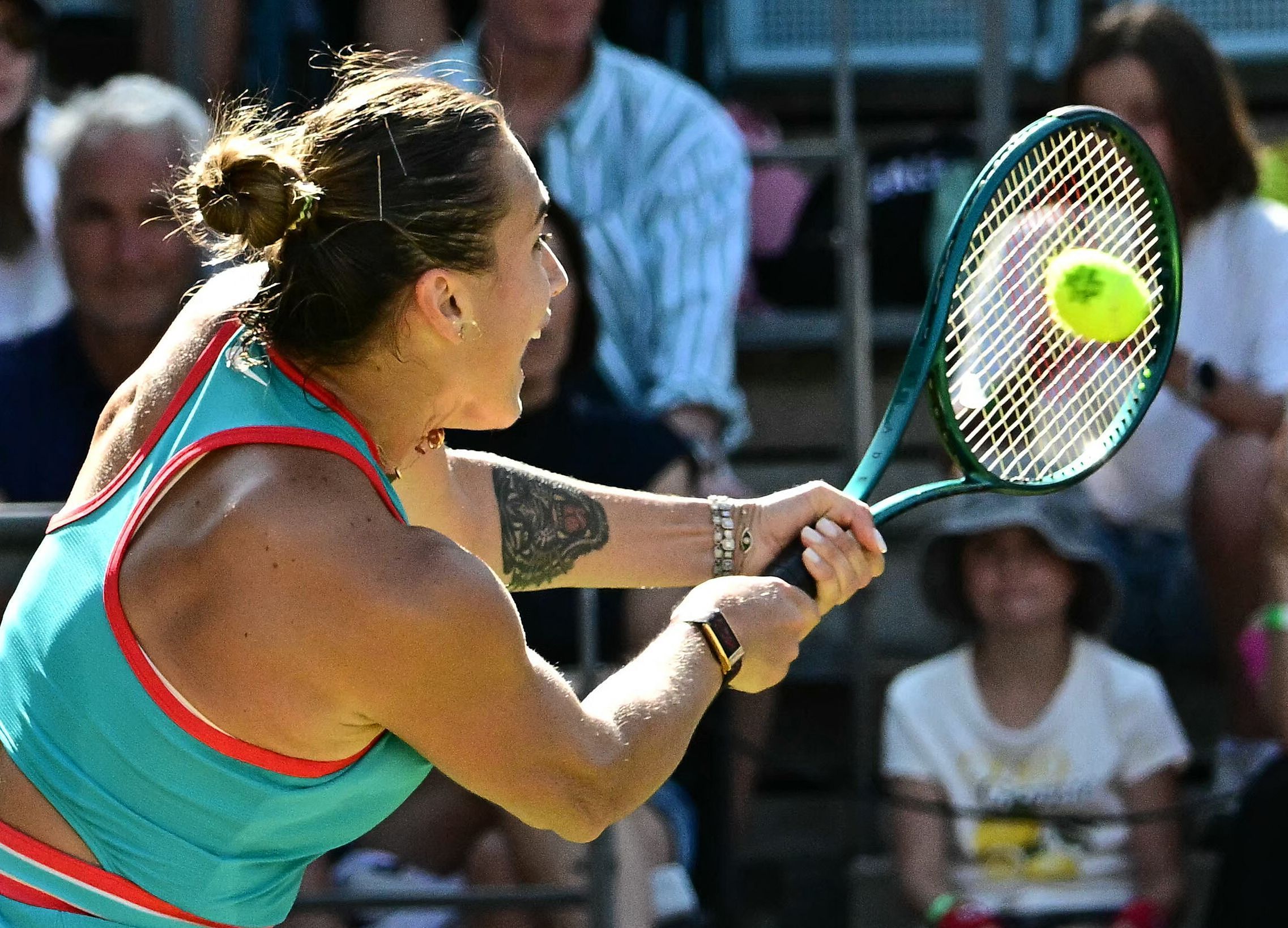 NG娱乐-莎拉波娃爆冷击败巴塞罗那，赛事规则更新引爆全场！的简单介绍